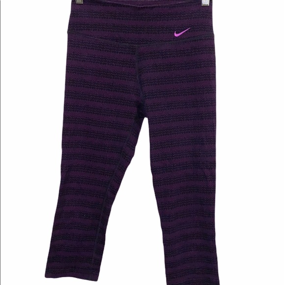 Nike Dri-Fit Capri Leggings - Picture 2 of 6